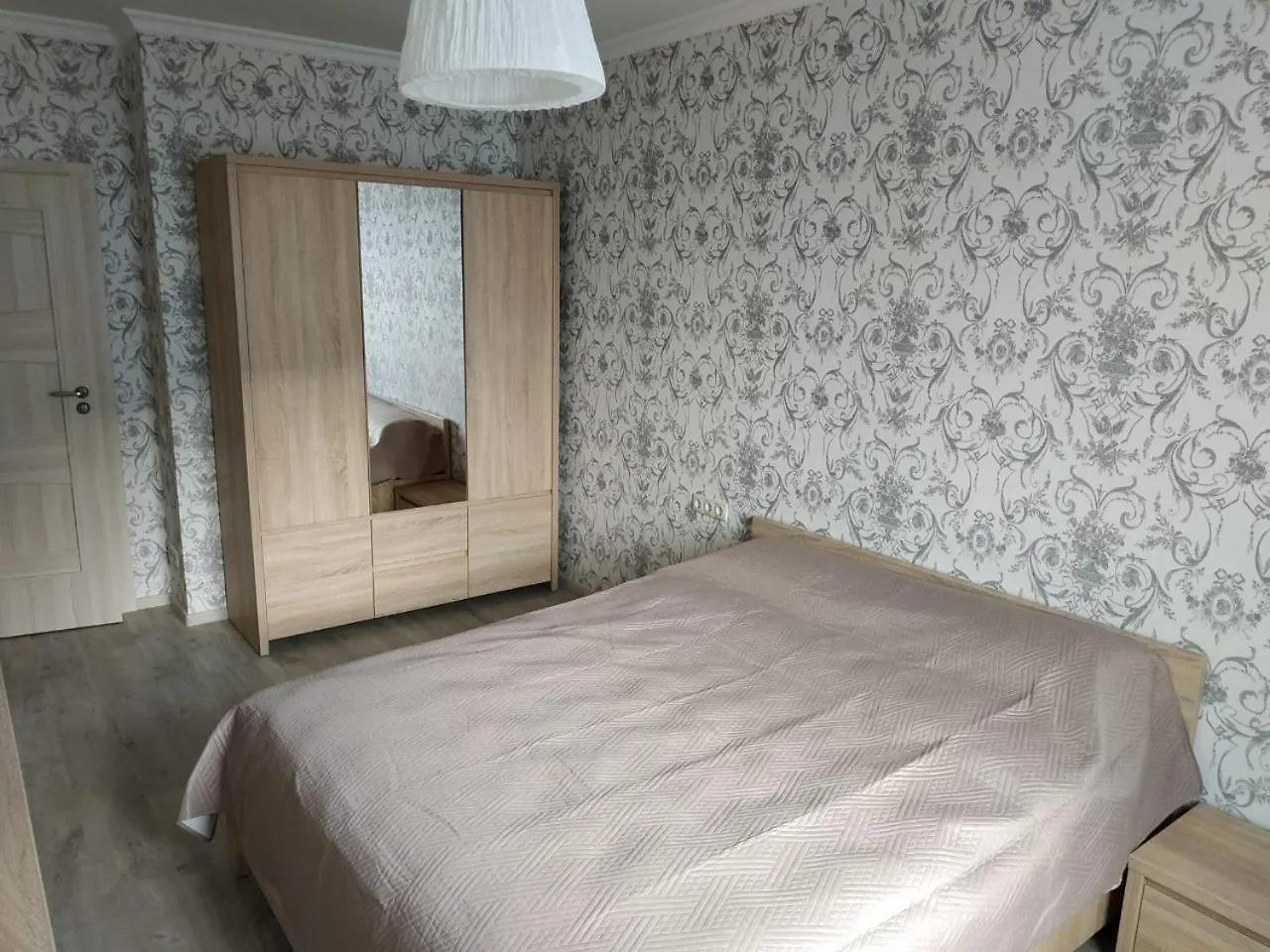 Comfort Apartment On Bogdanivska Street 7B Киев