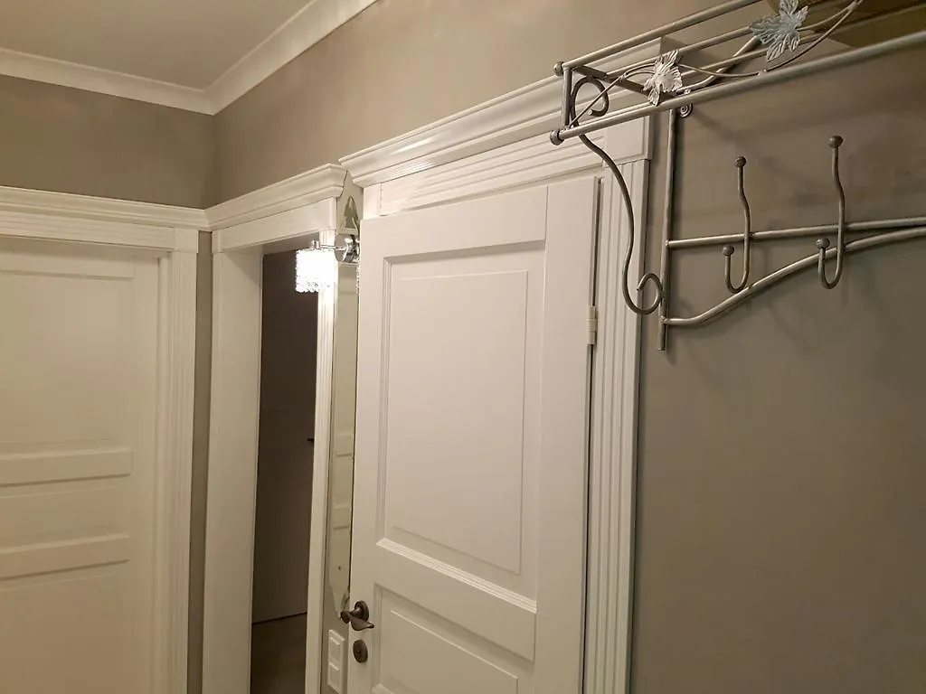 Comfort Apartment On Bogdanivska Street 7B كييف 0*,